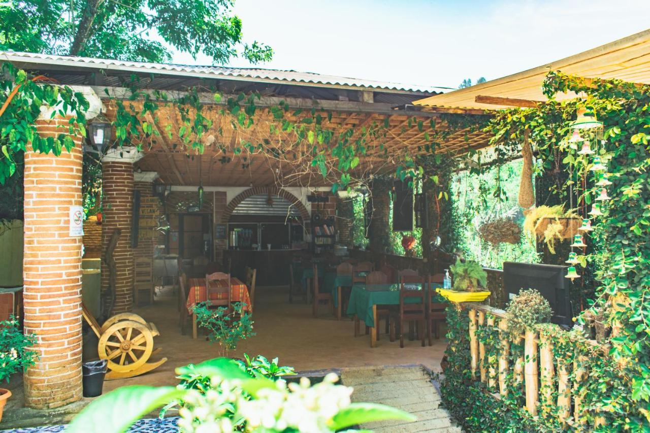 Vinas Hotel Lanquín Esterno foto