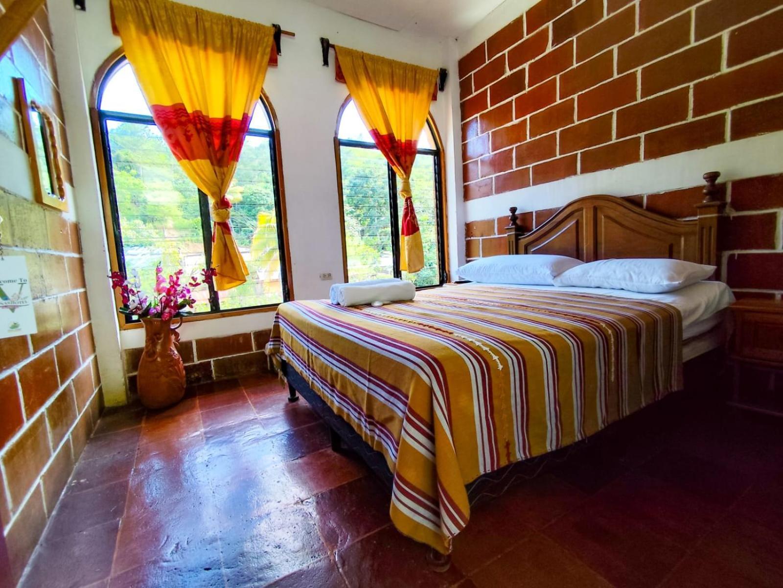 Vinas Hotel Lanquín Camera foto